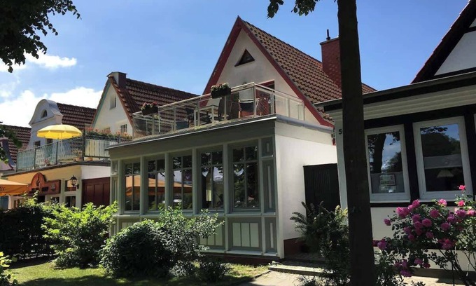 Warnemuende Apartamento | Große Ferienwohnung "Am Alten Strom" in Warnemünde