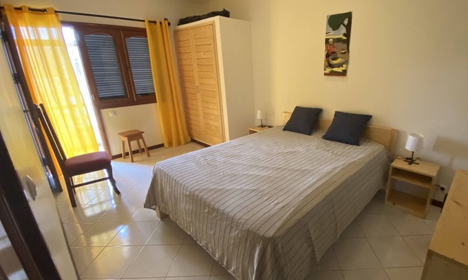 Sao Vicente Apartamento | Große Ferienwohnung mit Dachterrasse, 8 Minuten vom Stadtzentrum Entfernt