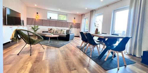Petershagen Apartamento | Große Wohnung & Apartment Sauna & 4 Badezimmer Netflix
