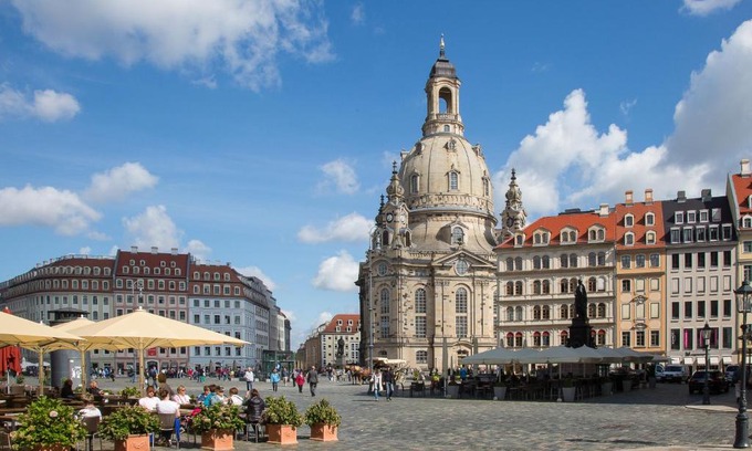 Wilsdruffer Vorstadt/Seevorstadt-West Apartamento | Großes Apartment im Zentrum von Dresden, 2 Schlafzimmer, 2 Bäder, Balkon