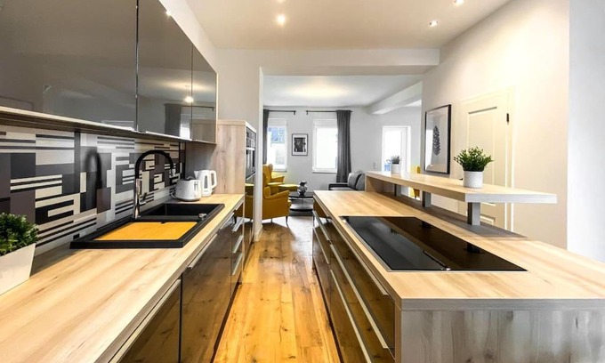 Linnich Casa | Großes Ferienhaus mit Garten
