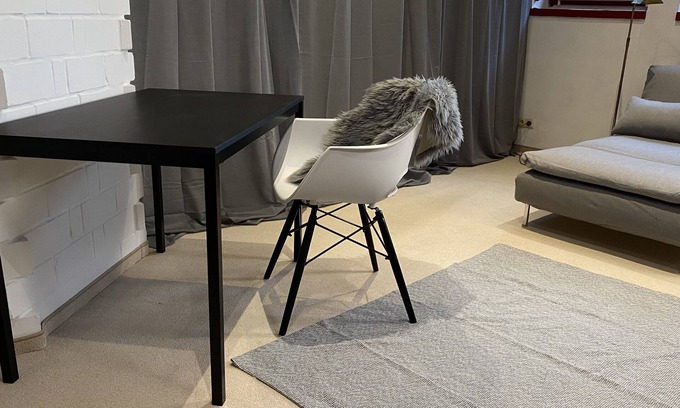 Rastede Apartamento | Großzügige Ebenerdige Ferienwohnung, Ruhig Gelegen