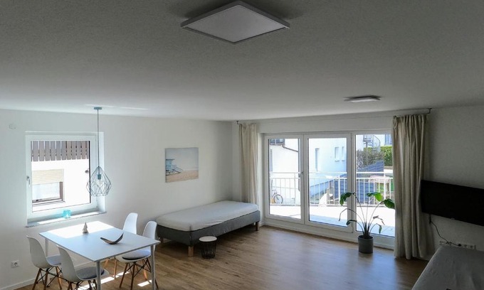 Grossheppach Apartamento | großzügiges, helles und modernes Hiloa-Apartment