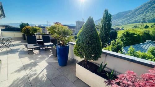 Galgenen Apartamento | Grosse Terrasse mit Privatsphäre & Aussendusche