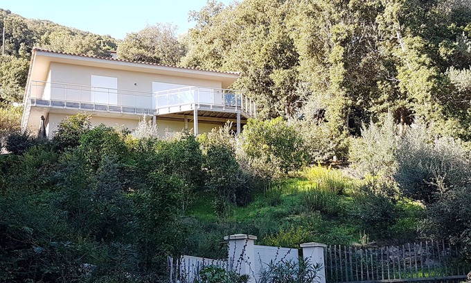Belvedere-Campomoro Casa | Ground floor Villa with 2 independent floors