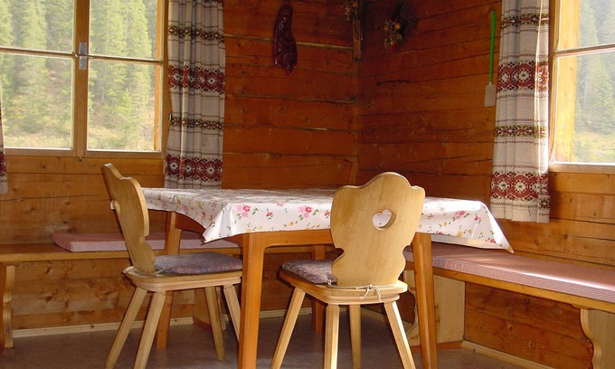 Innervillgraten Cabina | Ground Floor Apartment at House Gutwenger