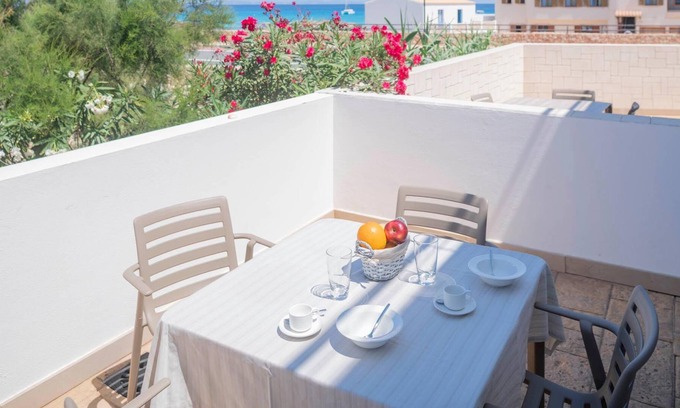 Calo de Sant Agusti Apartamento | Ground Floor Apartment