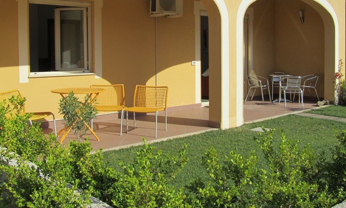 Pizzo Apartamento | Apartamento Planta Baja con Aire Acondicionado y WiFi