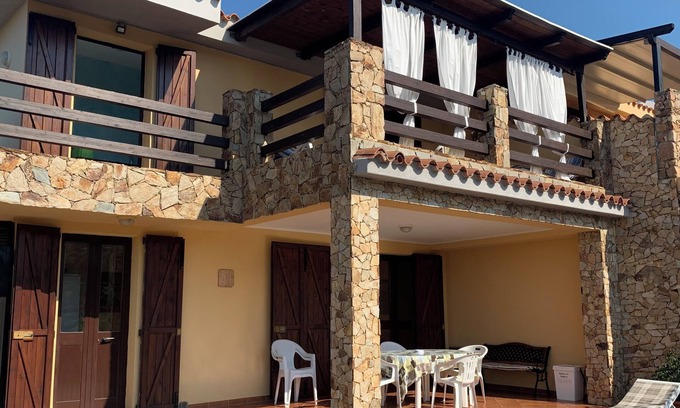Chia Apartamento | Ground floor sea view apartment in Villa Lolu, 15 minutes walk to the sea