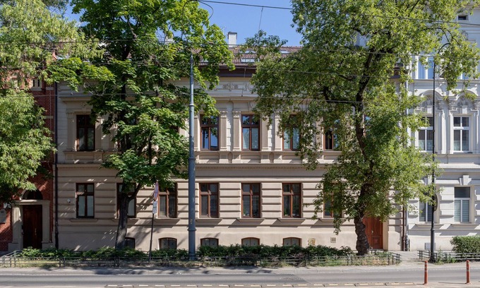 Stare Podgorze Apartamento | Ground Floor Studio in Cracow by Renters
