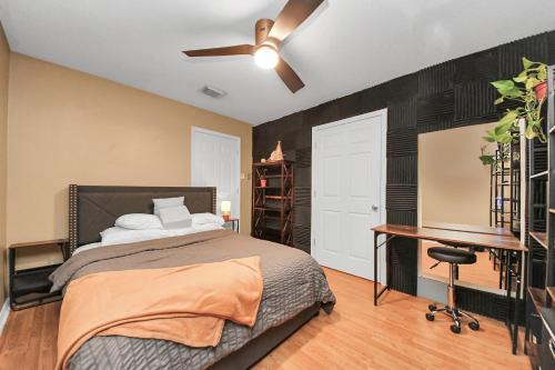 Barker Casa | Ground Floor Suite fast WiFi&TV