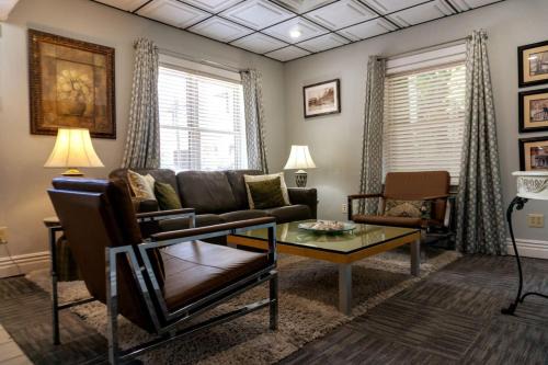 Eureka Springs Historic District Apartamento | Ground Floor Villa at Sweet Spring