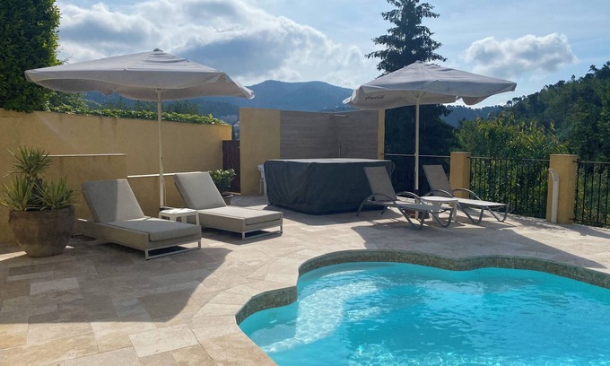 Tourrette-Levens Apartamento | Ground floor with pool 30min Nice/ 45min Monaco and Beach, perfect for family.