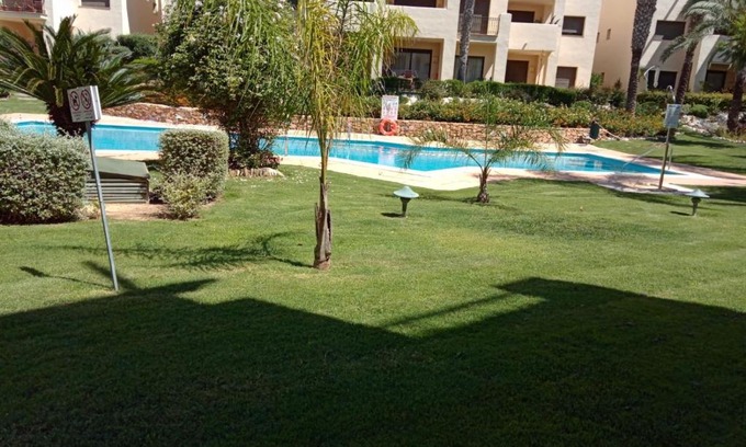 Roda Apartamento | Ground floor with view by Bev