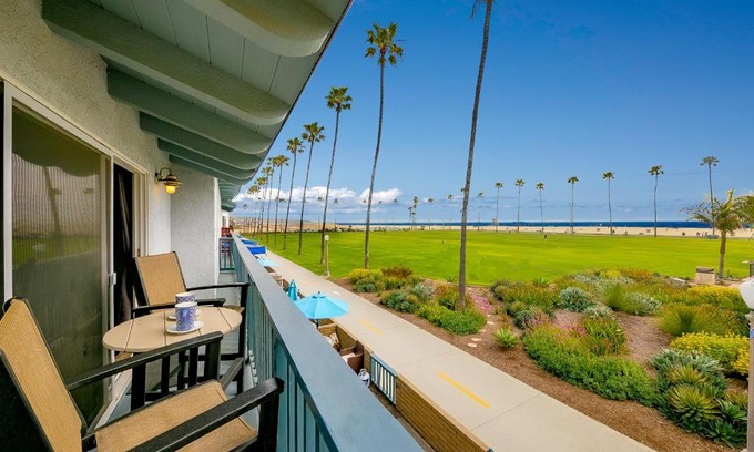 Balboa Peninsula Casa | Groundswell B