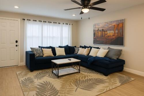 Irvington Apartamento | Group-Friendly Luxury 3BR 2 Baths Sleeps 8