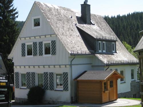 Pulvermuhle Casa | Group Getaway in Brilon-Wald