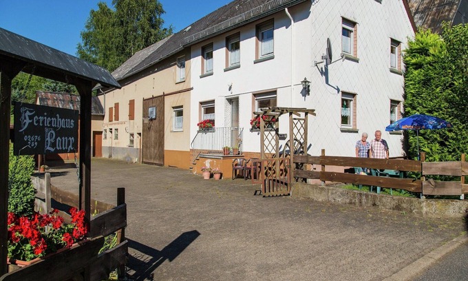 Ulmen Casa | Estancia en grupo en Ulmen-Furth