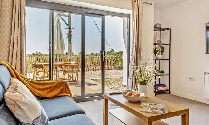 Worlingworth Casa | Grove Farm Cottage - Two Bedroom House, Sleeps 2
