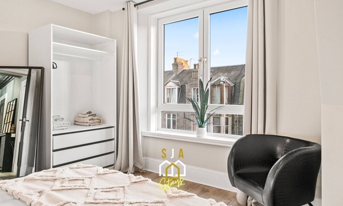 Aberdeen West End Apartamento | Grove Getaway - SJA Stays - Luxury 3 Bed Apartment