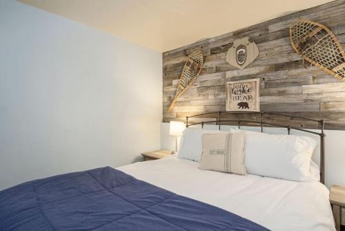 Sandy Apartamento | Grumpy Grizzly
