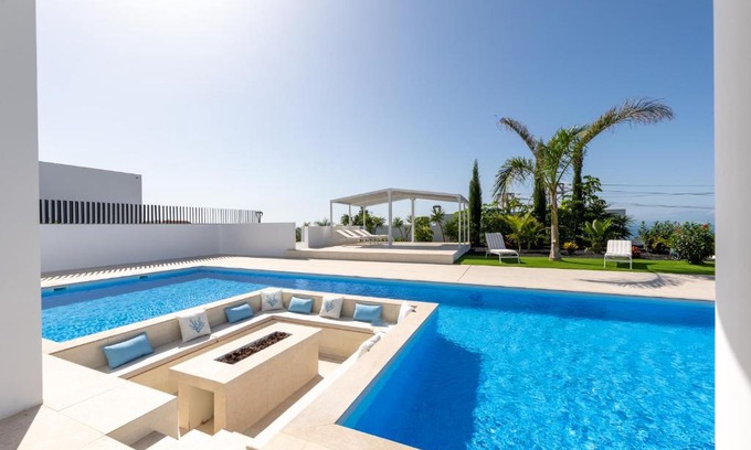 Adeje Villa | GS Luxury Villa Andrea, quiet luxury, sunset with sea views