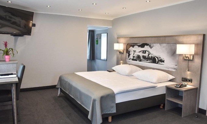 Honerath Hotel | GT3 Hotel