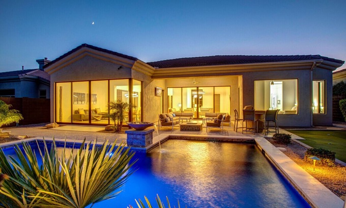 Talon Retreat Casa | Guard Gated Grayhawk House with Epic Mountain Views!