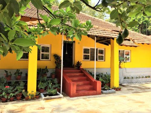 Vastare Casa | Guddadamane Homestay
