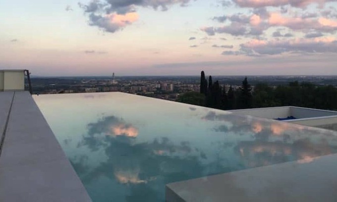Est Villa | Gwendolyn Suite