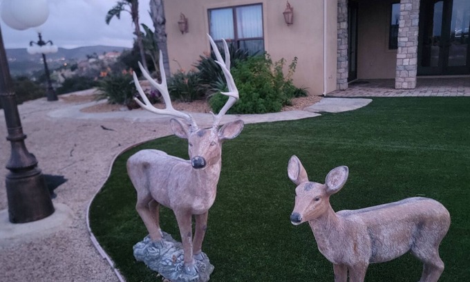 Murrieta Casa | Guess house nice view top of a mountain