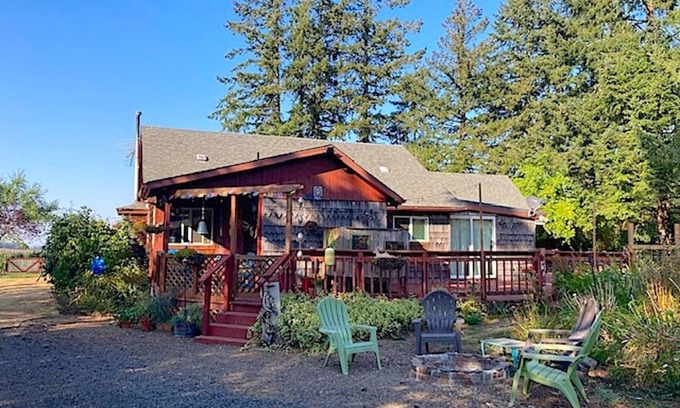 Silverton Casa | Guest Cottage in the country