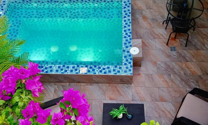 Cartagena District Villa | Guest friendly 7 bdrm villa