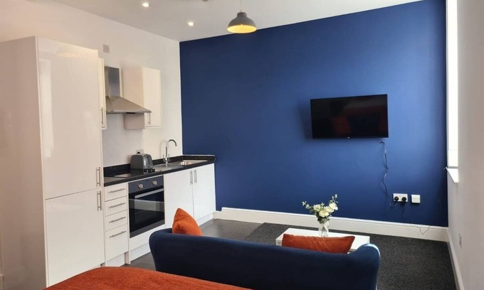 Pontrilas Apartamento | Guest Homes | Foregate Studio