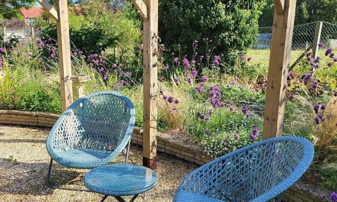 Bretforton Cabaña | Guest Homes | Gwenelin Cottage