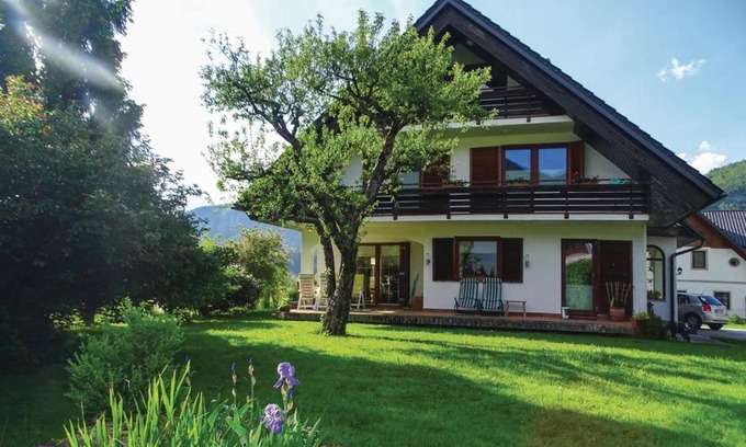 Bohinjska Bistrica Apartamento | Guest House Alenka