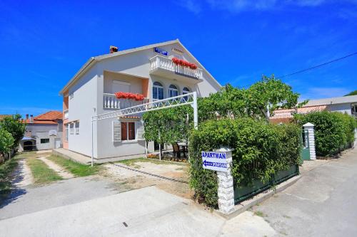 Bibinje Casa | Guest House Barba
