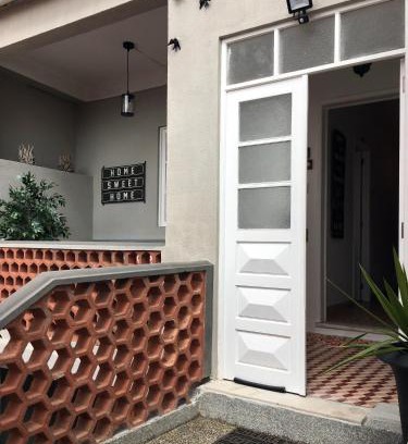 Vila Praia de Ancora Casa | Guest House D'Avenida
