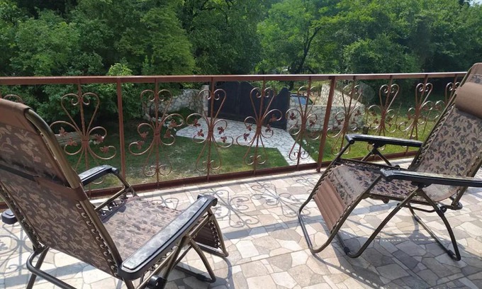 Zeda Gordi Casa | Guest House House at the Forest სახლი ტყის პირას