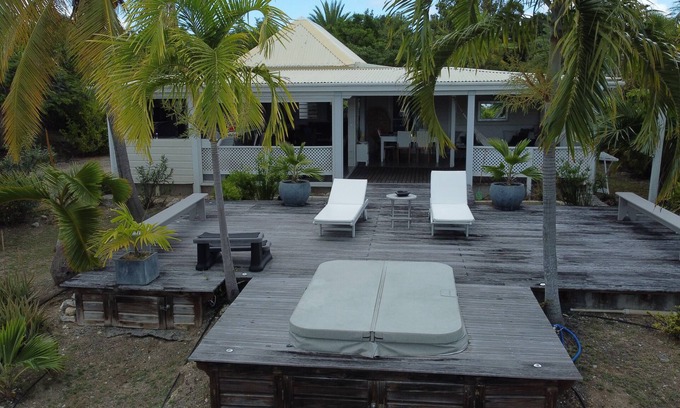 Les Terres Basses Casa | Caribbean Lodge En Palmgrove Para Una Pareja. Espacio, privacidad y silencio