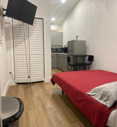 Liberty City Casa | Guest house in Miami