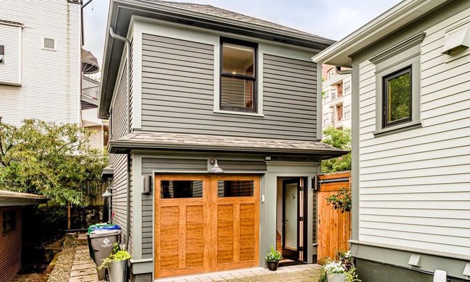 Alphabet Historic District Casa | Guest House in the Heart of the Alphabet District- Monthly rental only