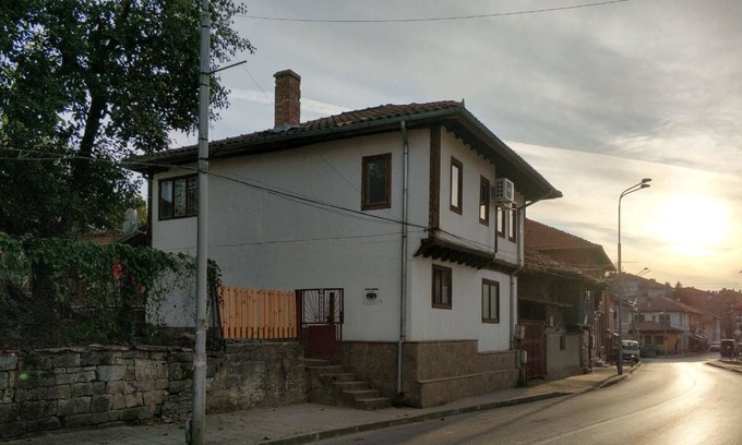 Elena Casa | Guest house Kashtata