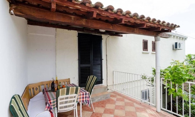 Banici Casa | Guest House Kola - Habitación Doble con terraza