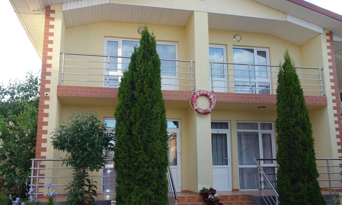 Bosteri Casa | Guest House Moryachka