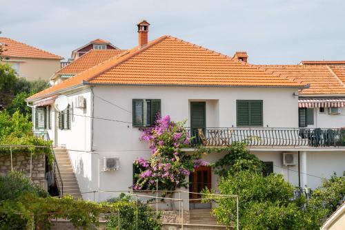 Bozava Casa | Guest House Nikola