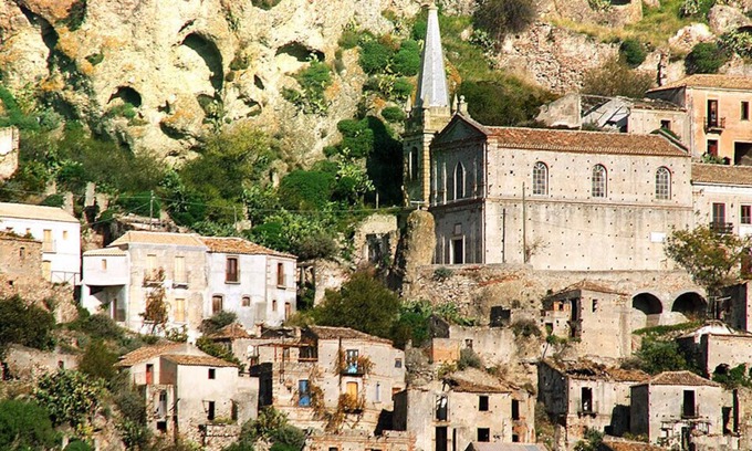 Pentedattilo Casa | Guest House - Casas rurales Pentedattilo