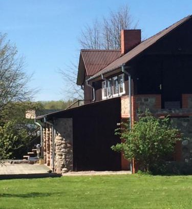 Slampe Casa | Guest House Pilsētnieki