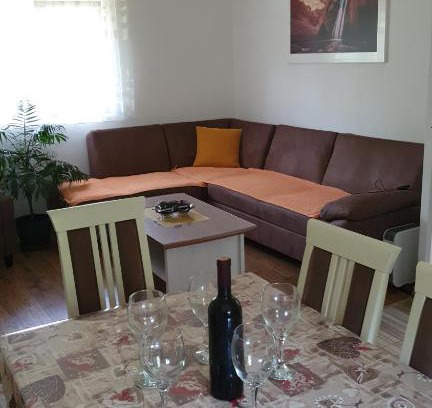 Lapcici Casa | Guest House Vasilije