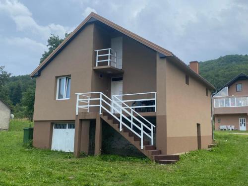 Mojkovac Apartamento | Guest house Vuk